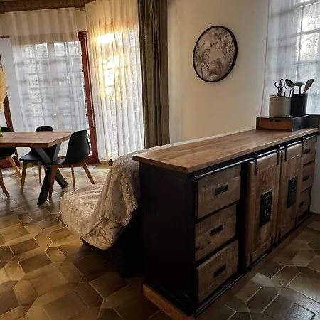 Apartment Avec Garage Alénya