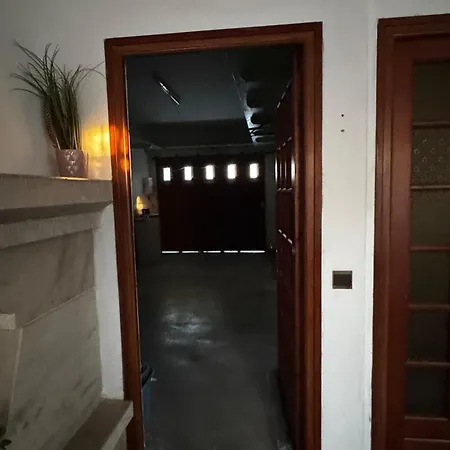 Apartment Avec Garage Alénya